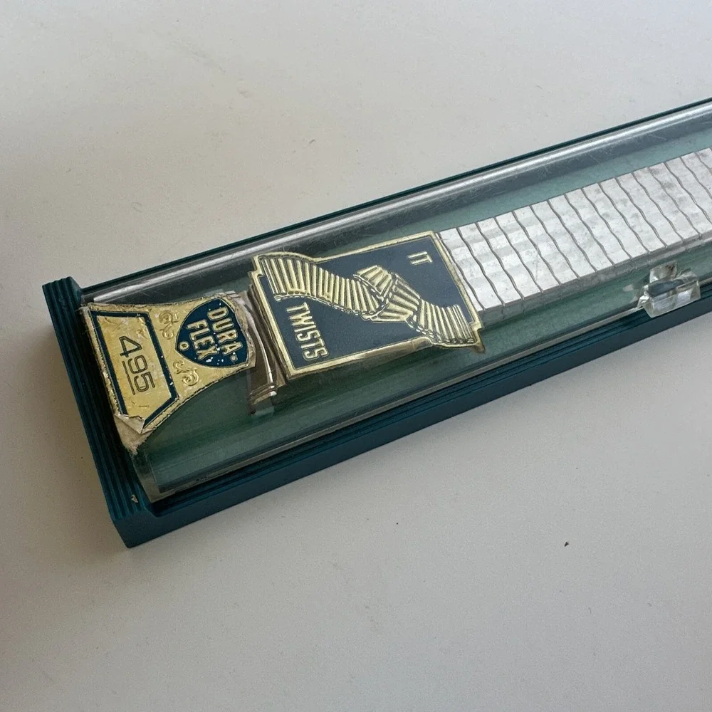 Vintage Kreisler Dura-Flex Watch Band Silver Tone Expansion Strap It Twists NOS